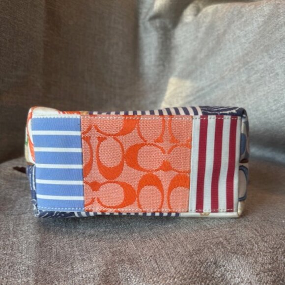 Coach 40430 Hamptons Patchwork Top Handle Bag - Picture 4 of 7